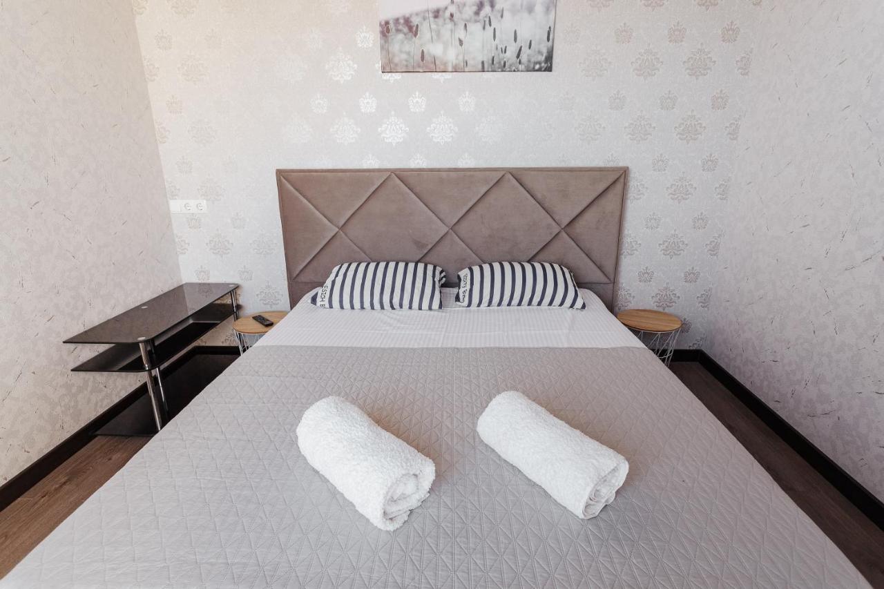 Odessa Pearl Apartments Bagian luar foto