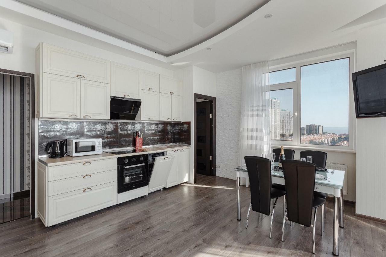Odessa Pearl Apartments Bagian luar foto
